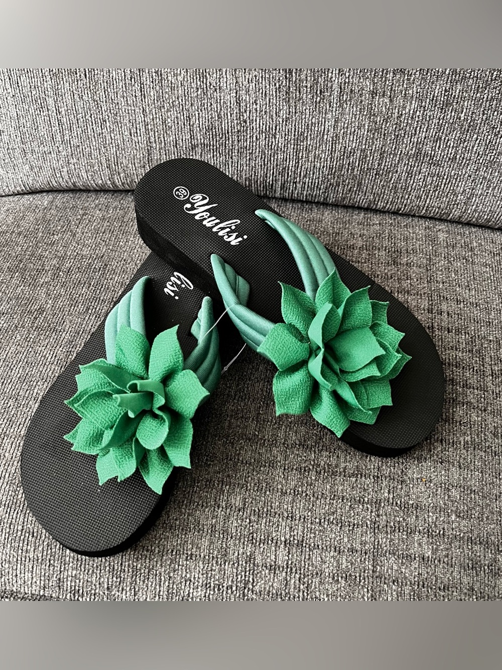 New Green 3D Floral Sandals Thongs Flip Flops Summer Beach Flower Shoes Size 7.5 - Picture 4 of 9